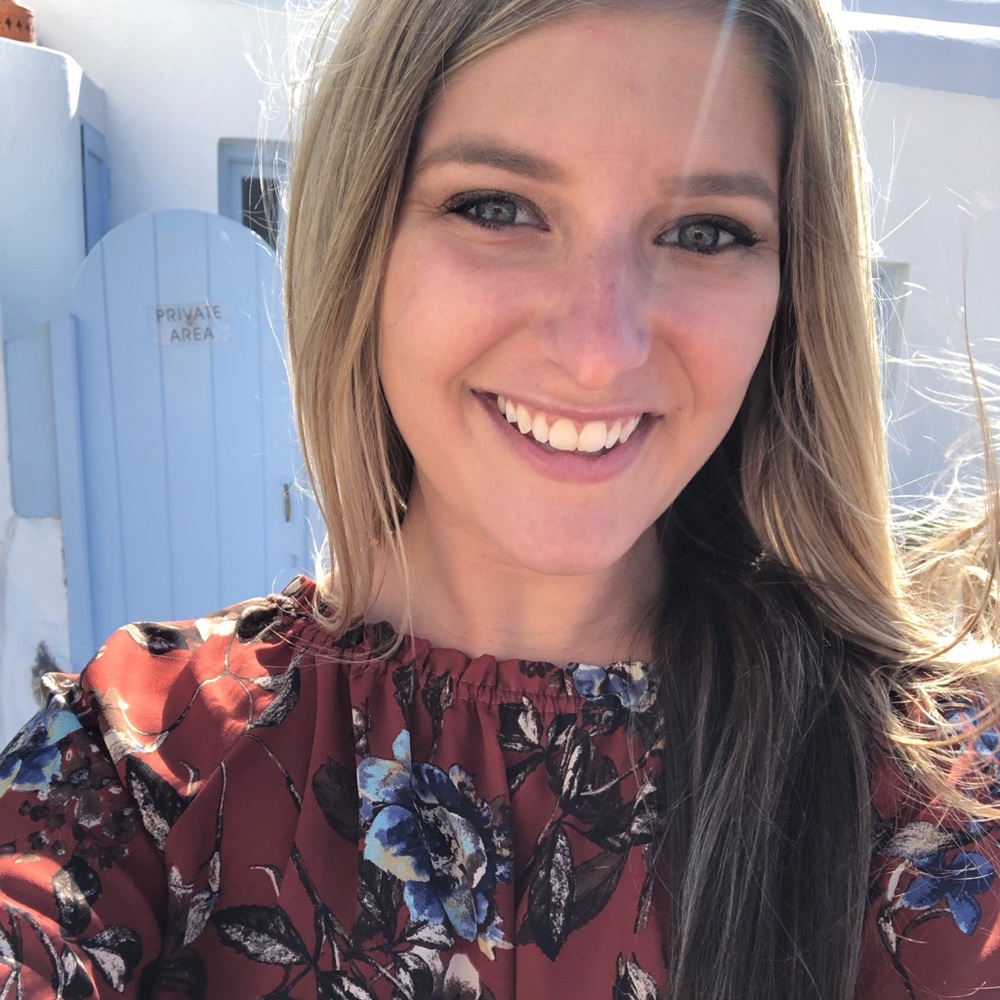 Meet your Posher, Claire